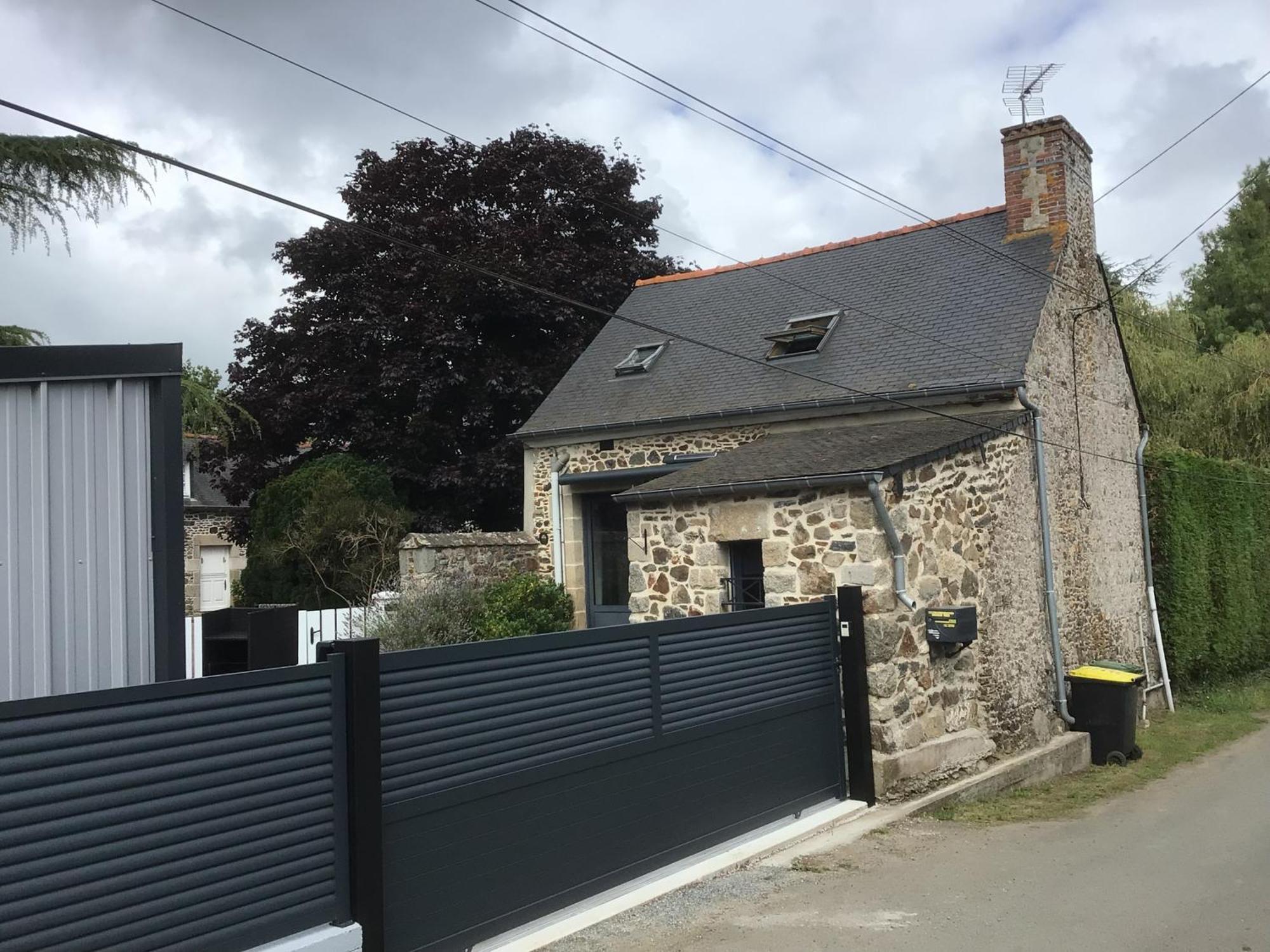 Maison En Pierre A La Campagne Proche De La Mer Plourhan Exterior foto